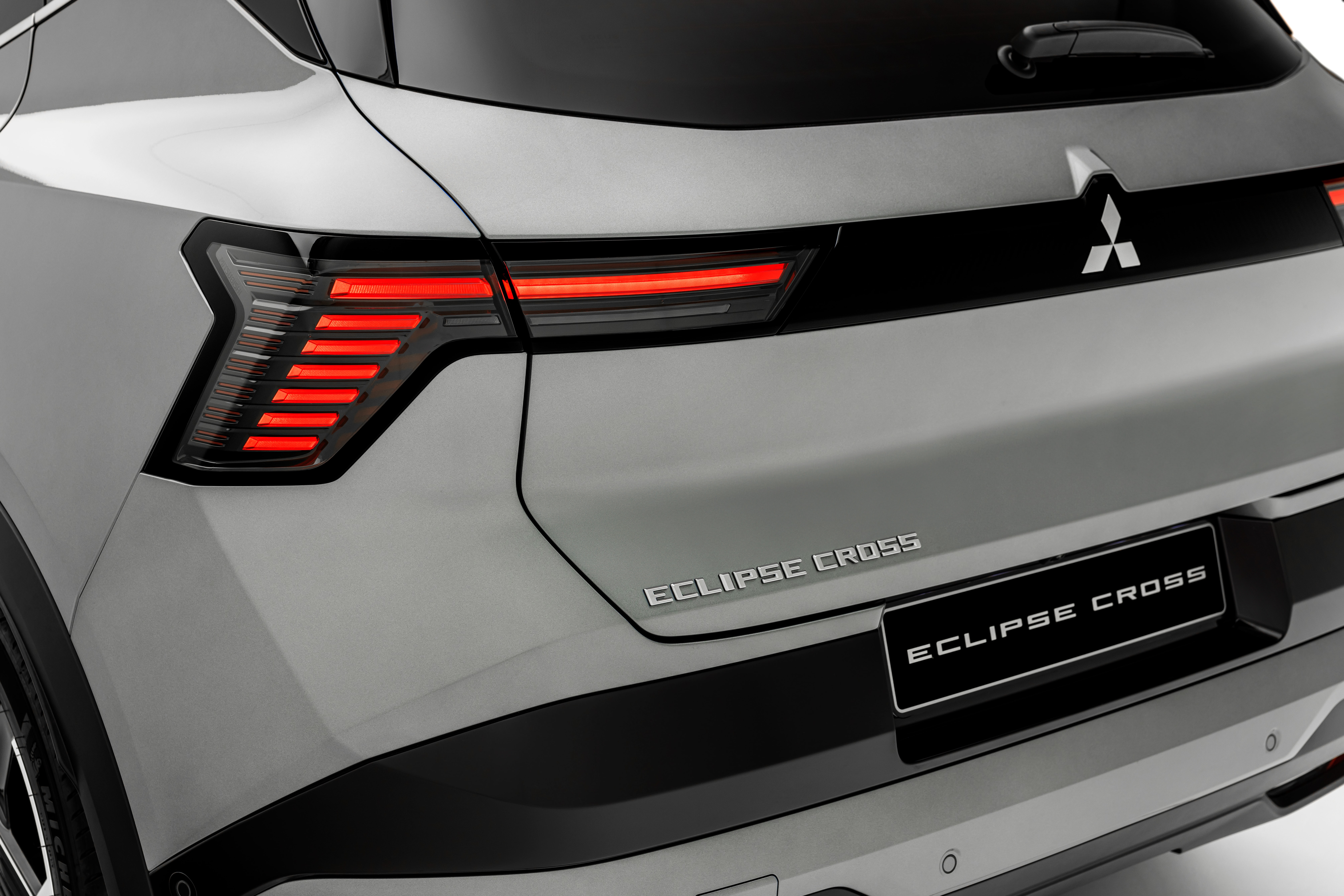 Mitsubishi Eclipse Cross eléctrico