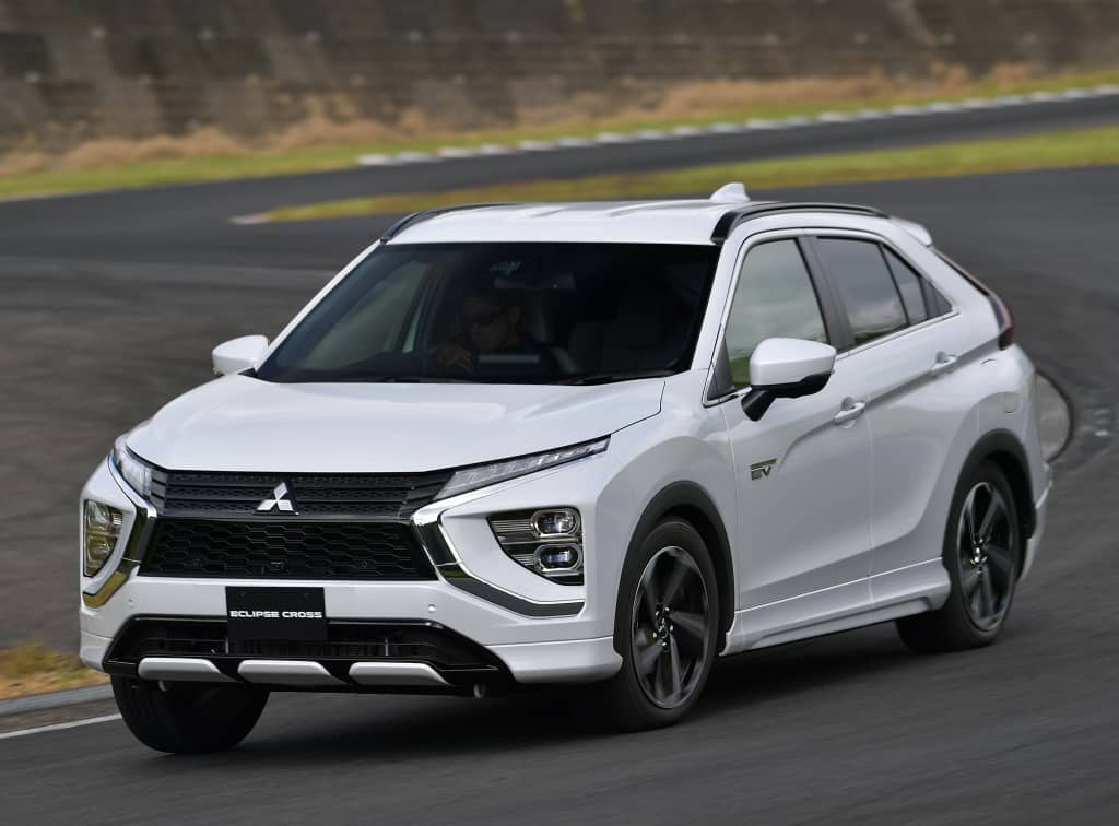 Imagen en acción mostrando la parrilla delantera