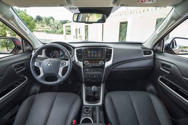 Mitsubishi L200 Mitsubishi L200