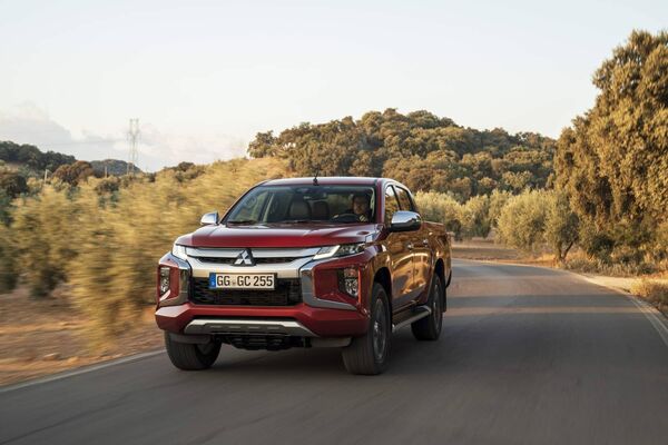Mitsubishi L200 Mitsubishi L200