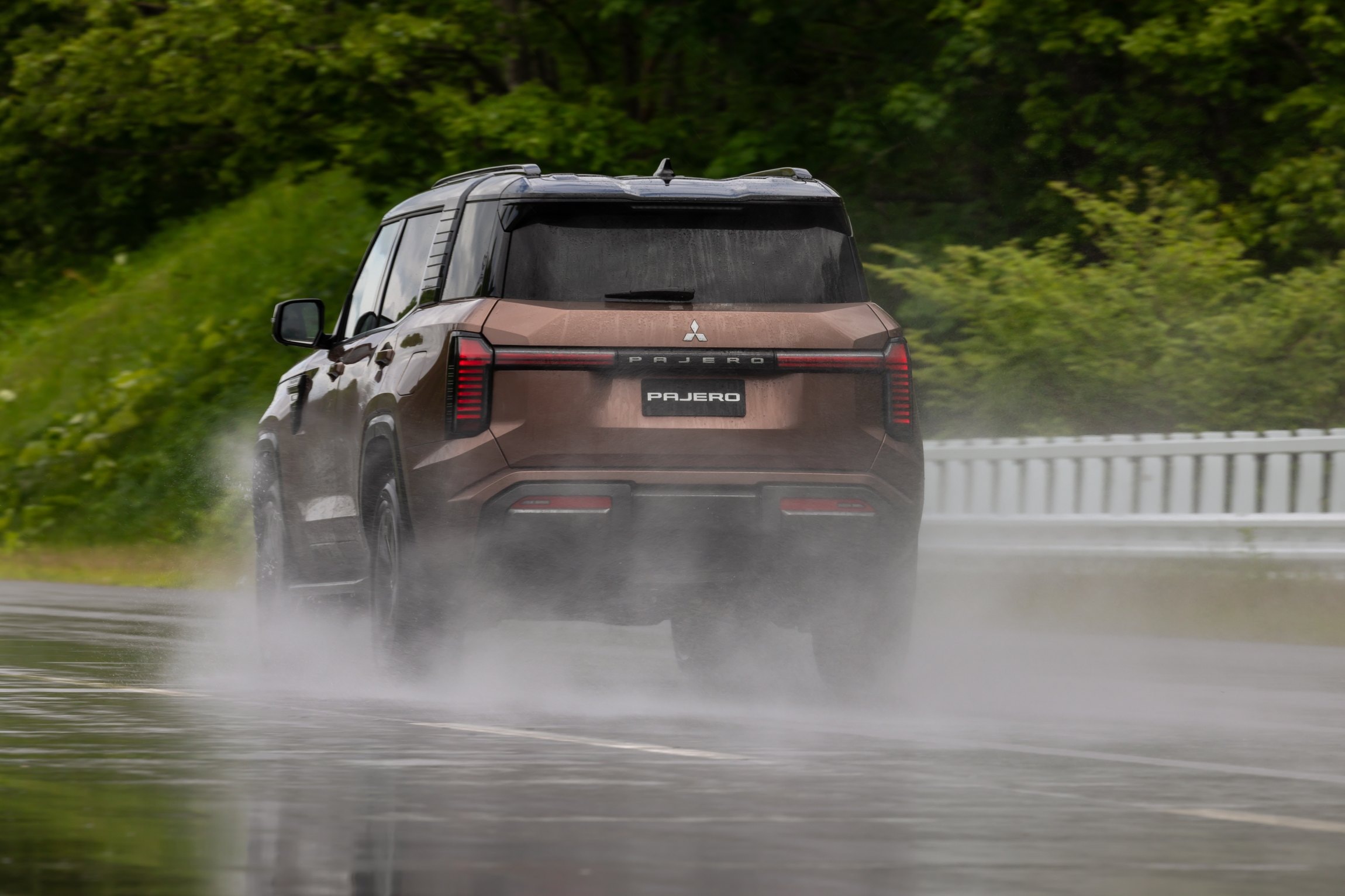 Mitsubishi Montero