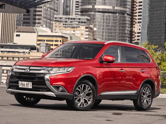 Mitsubishi Outlander Mitsubishi Outlander