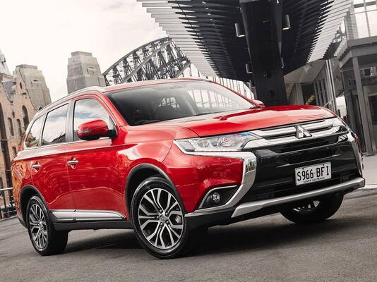 Mitsubishi Outlander Mitsubishi Outlander