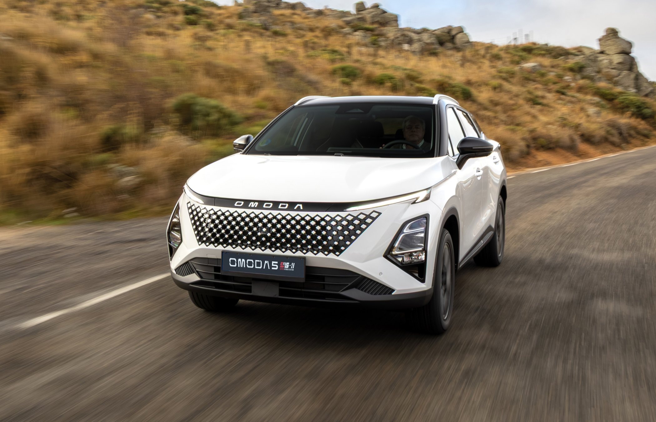 Omoda 5 híbrido
