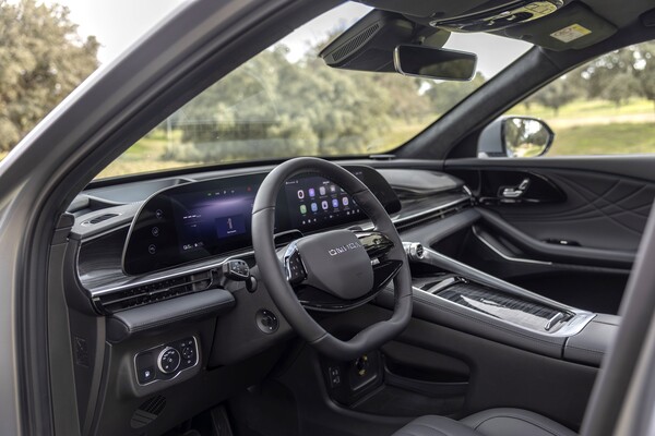 Omoda 9 híbrido Omoda 9 híbrido