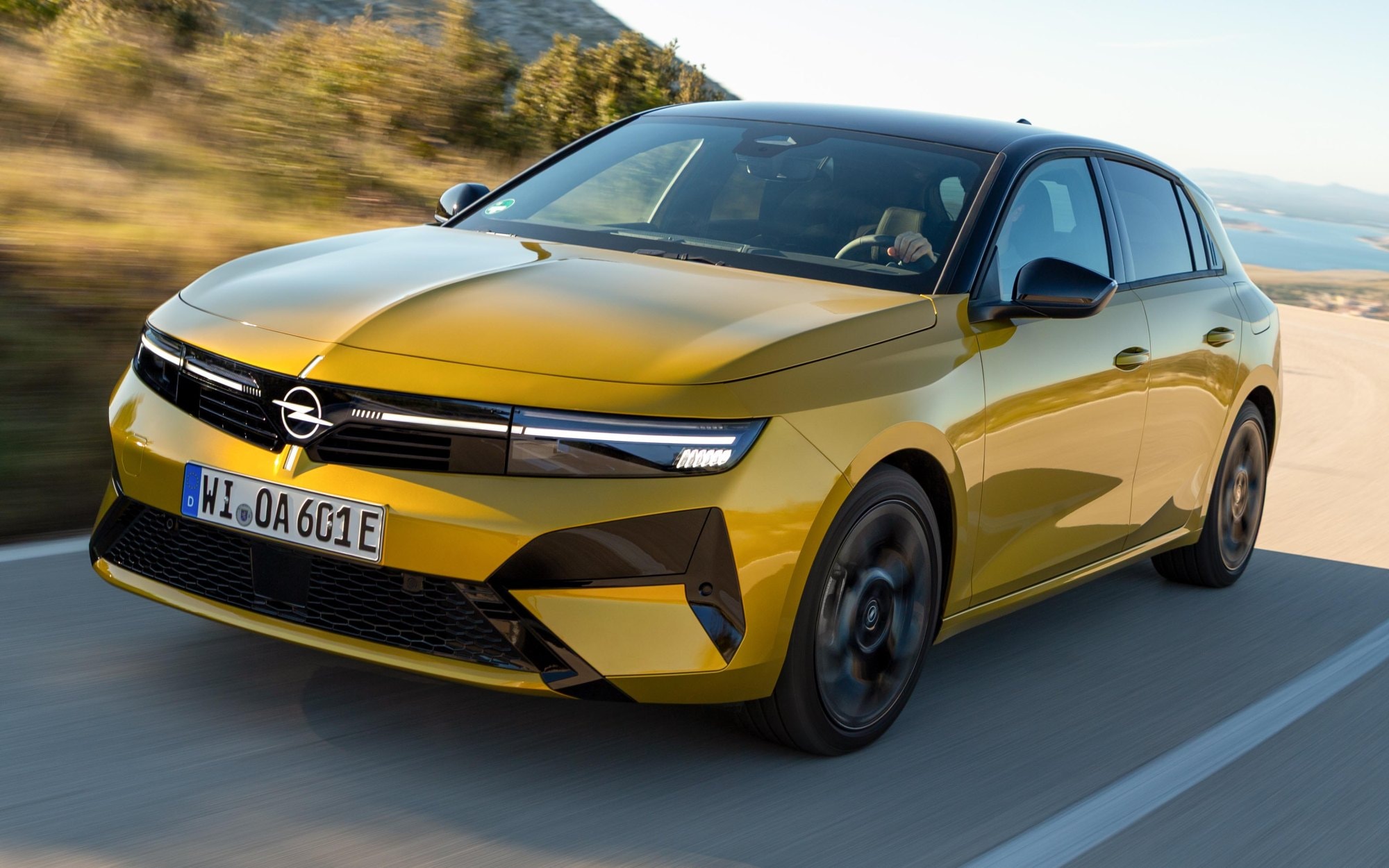 Opel Astra híbrido