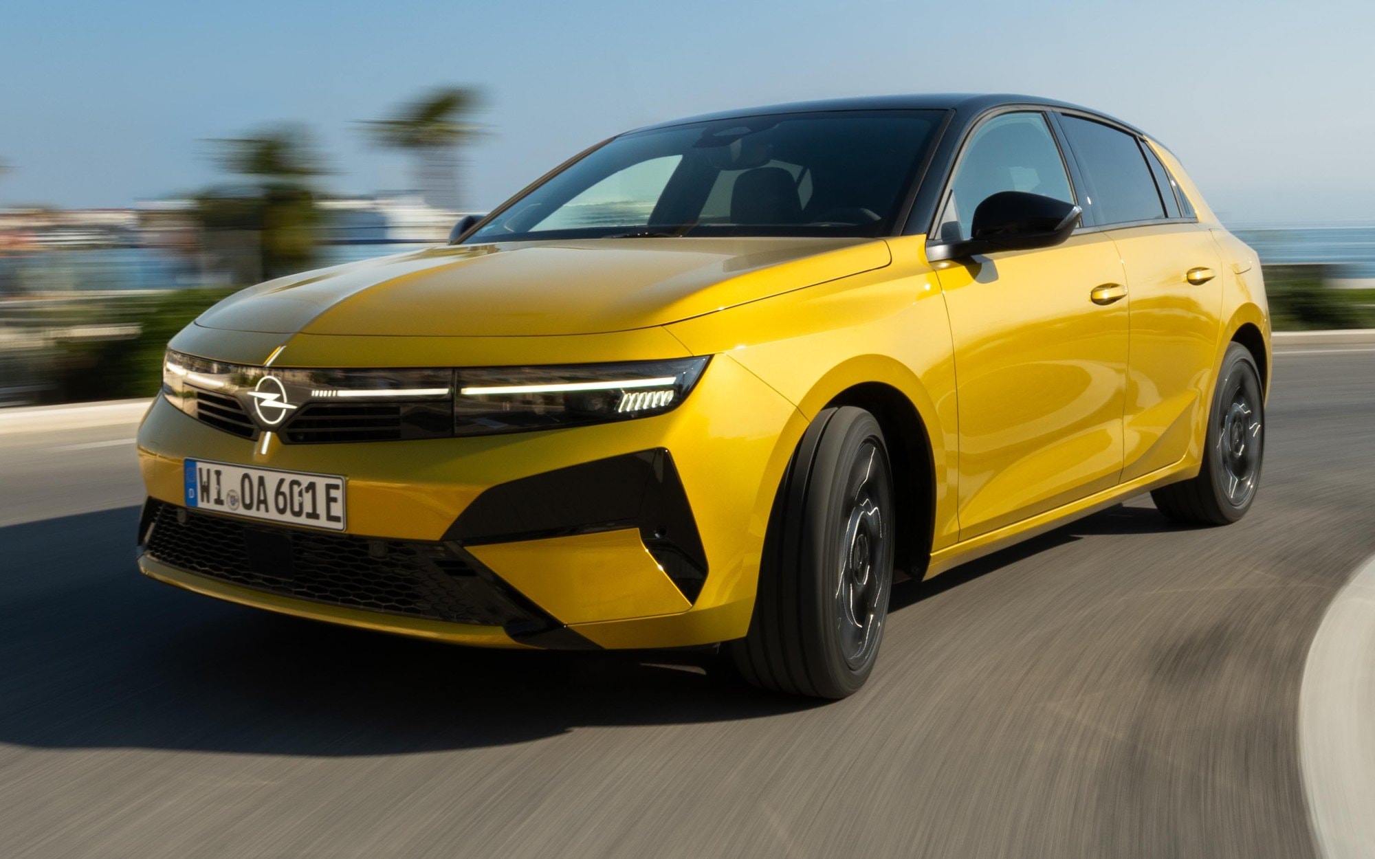 Opel Astra híbrido