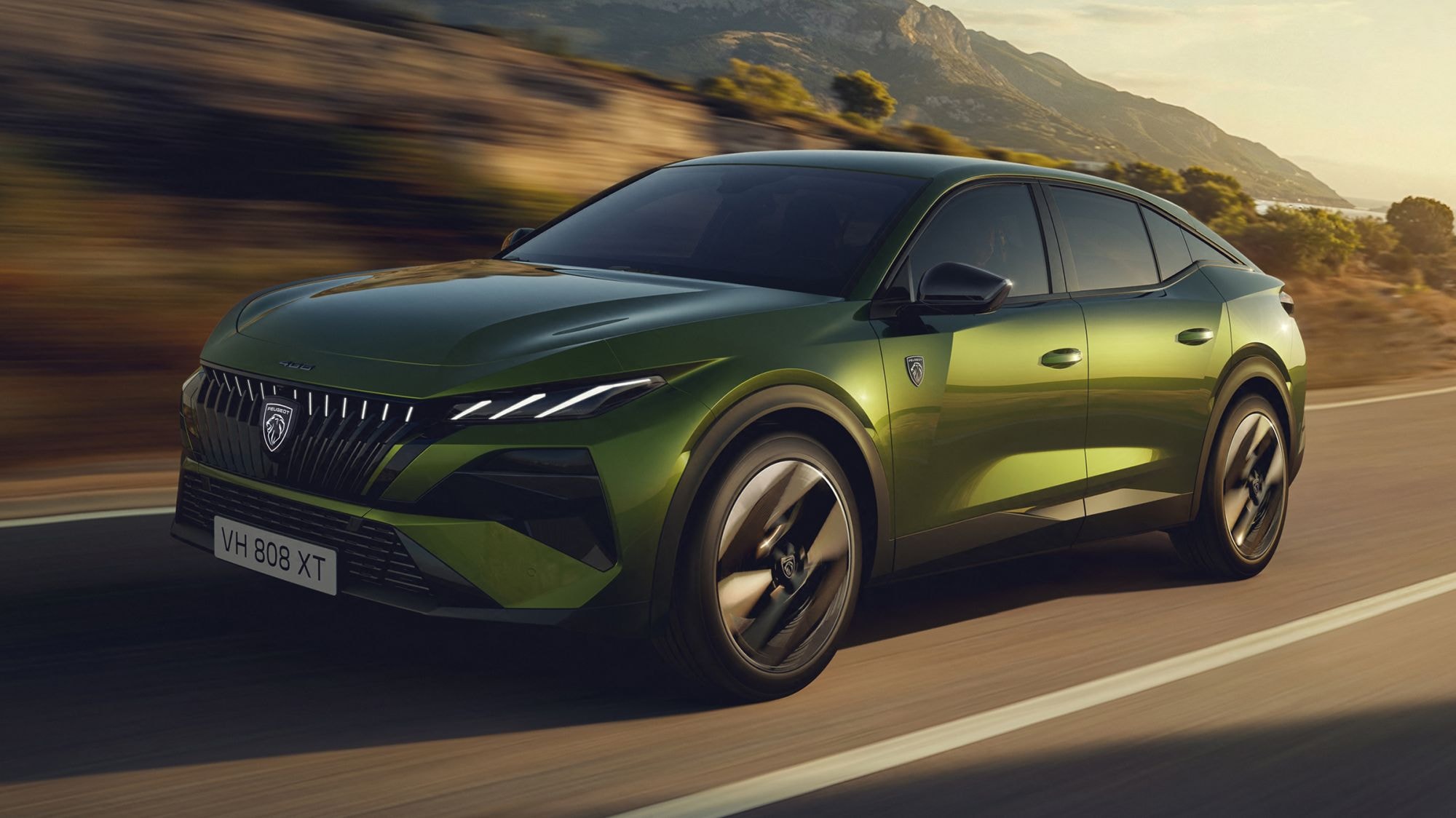 Peugeot 408 híbrido