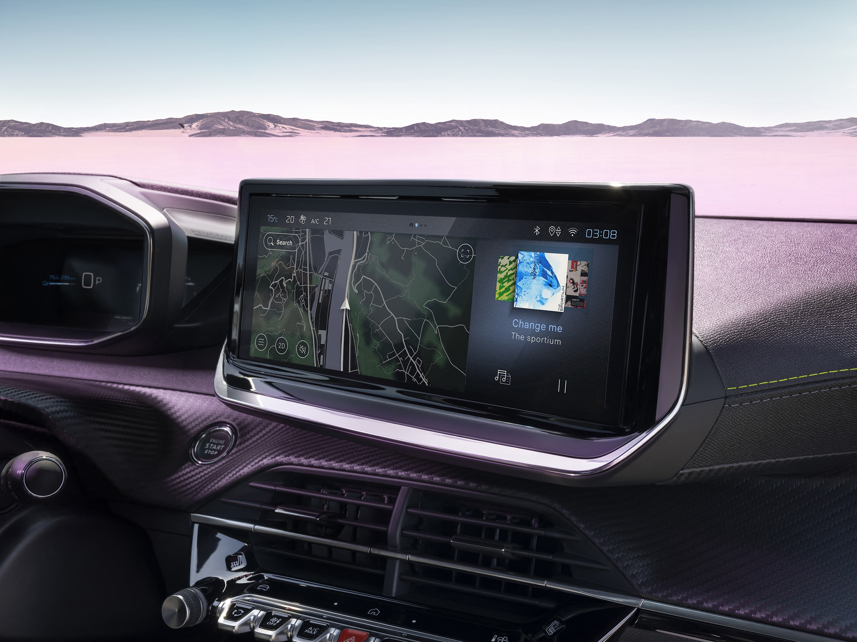 Pantalla de infotainment con conectividad y navegación en el Peugeot e-2008.