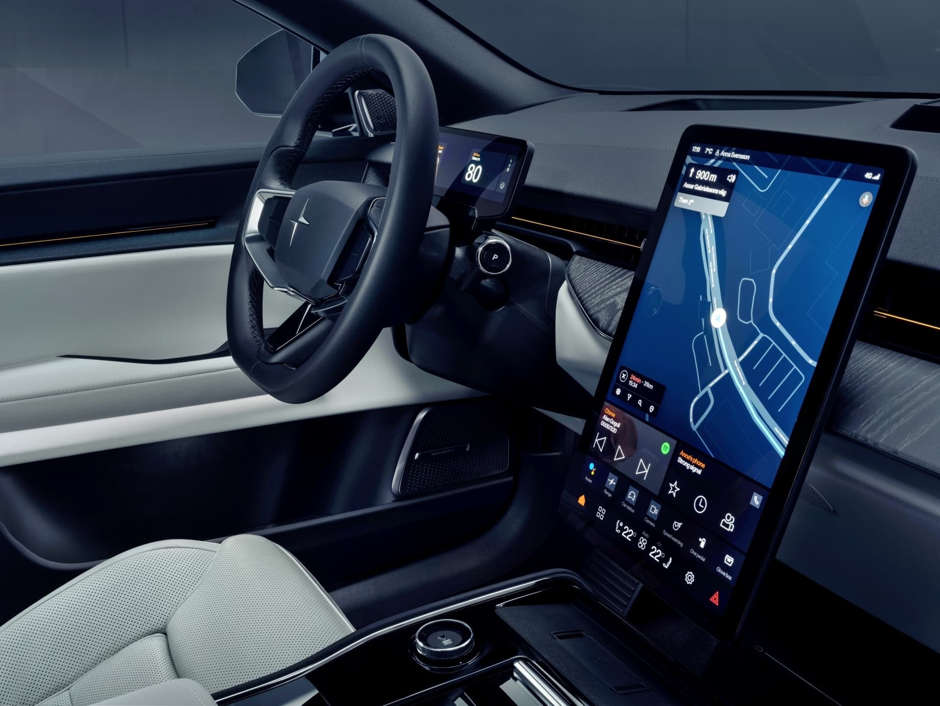 Detalle del sistema multimedia y consola central del Polestar 3.