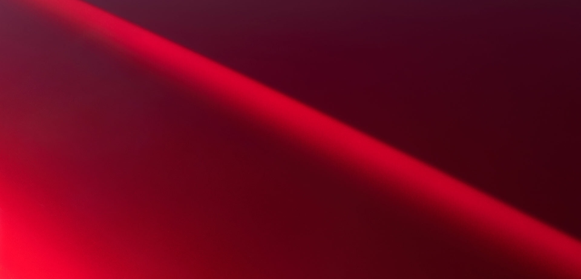 Línea de diseño lateral en la carrocería del Range Rover Sport.