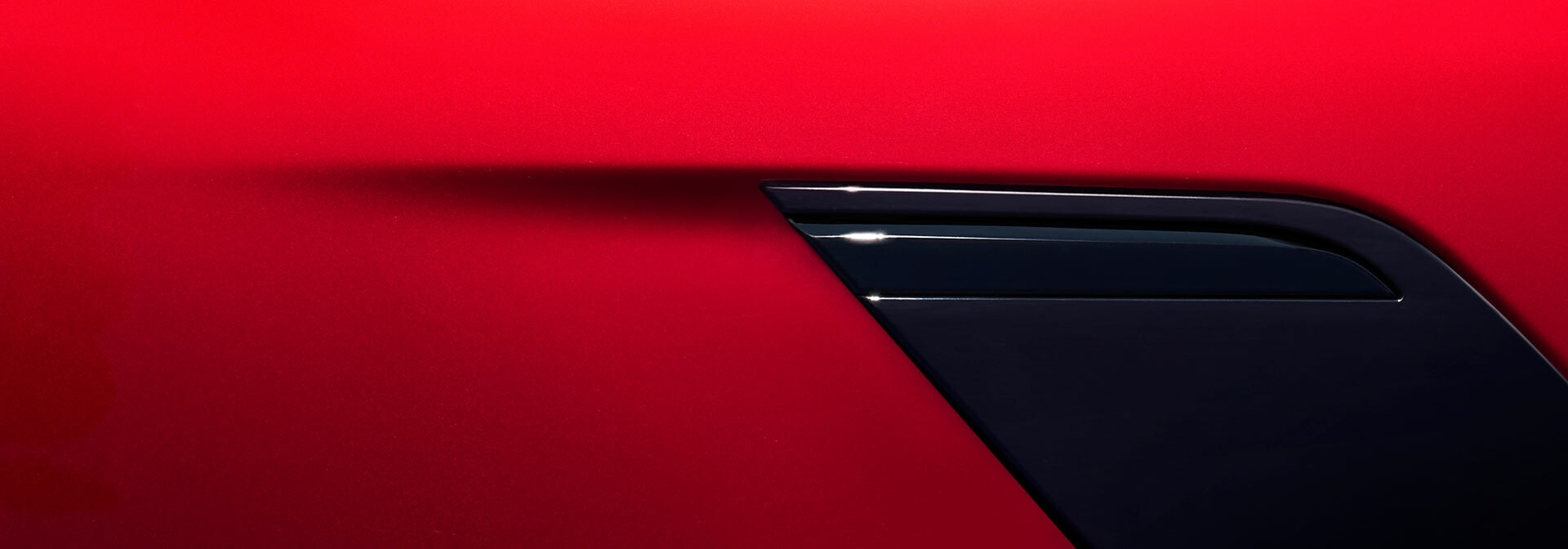 Detalle de la ventilación lateral en diseño del Range Rover Sport.