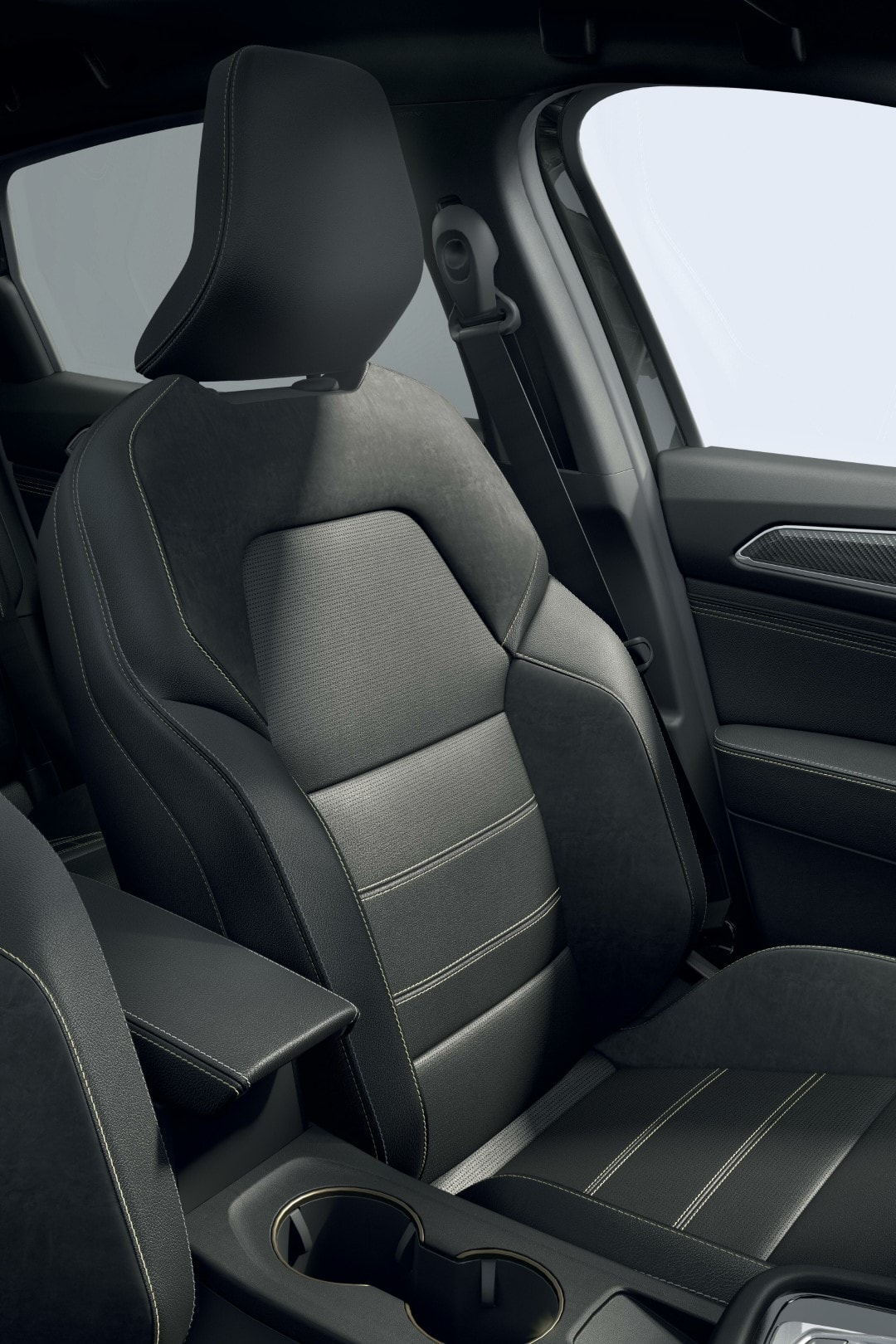 Asientos traseros del Arkana, subrayando amplitud y confort.