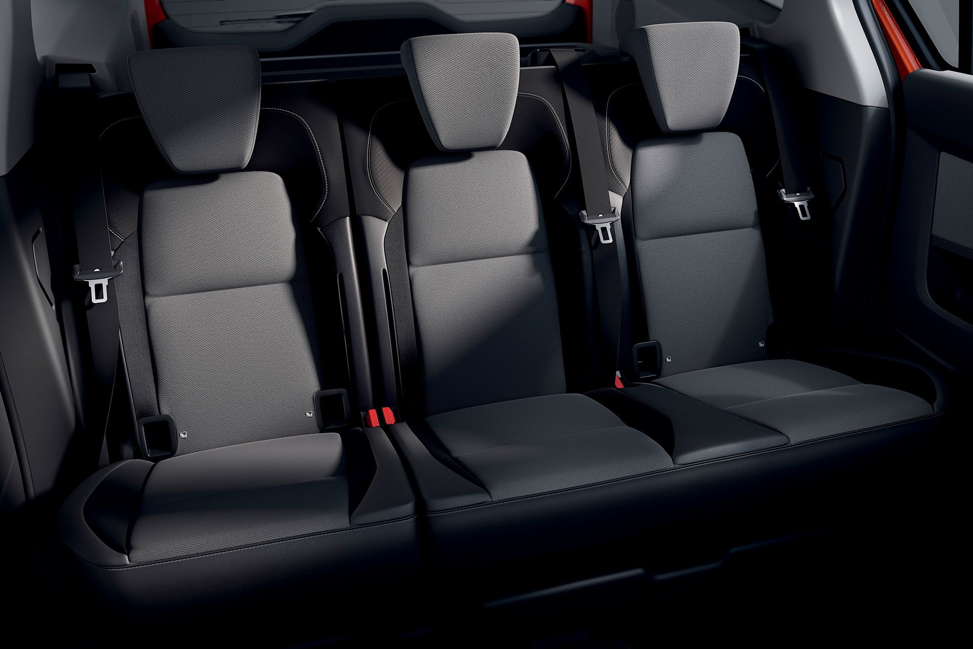 Imagen del maletero del Renault Kangoo Combi con los asientos abatidos.