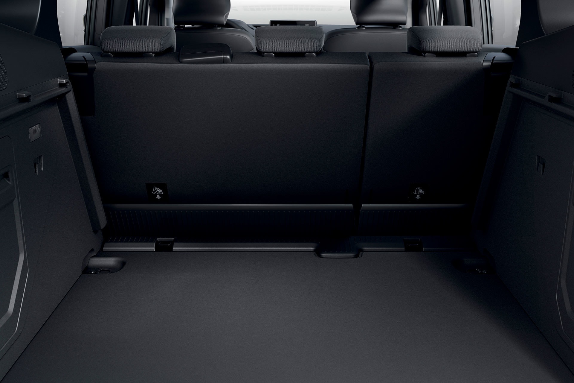 Maletero del Kangoo Combi ideal para transportar objetos cotidianos.