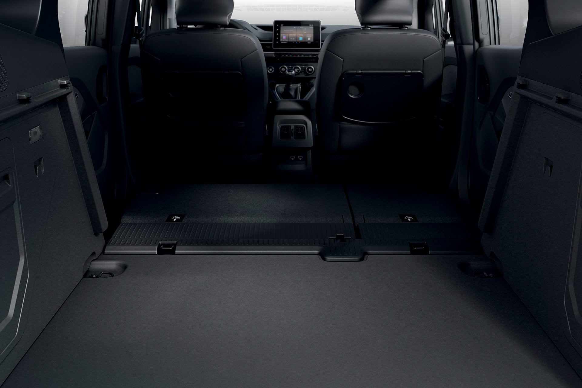 El mismo maletero del Kangoo Combi, diferente ángulo de visión.