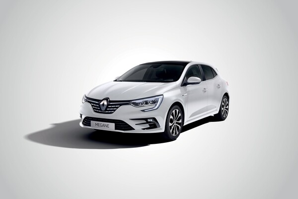 Imagen de estudio del Renault Mégane en color blanco, destacando su frontal. Imagen de estudio del Renault Mégane en color blanco, destacando su frontal.