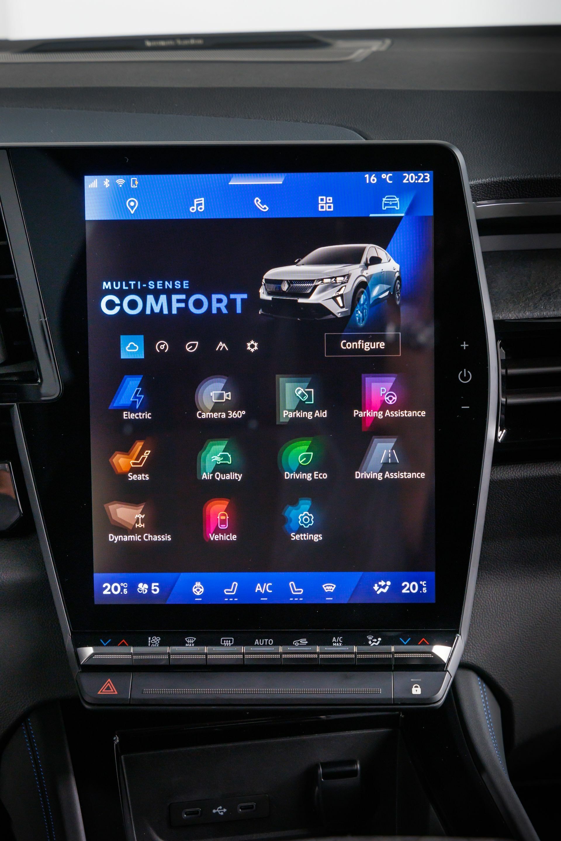 Interfaz de selección de modos de confort en el Renault Rafale.