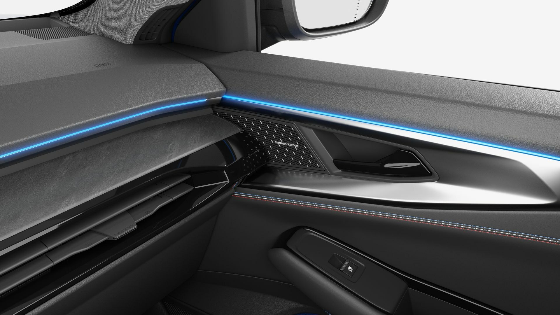 Vista del interior que resalta la iluminación de acento y detallada calidad de acabados.