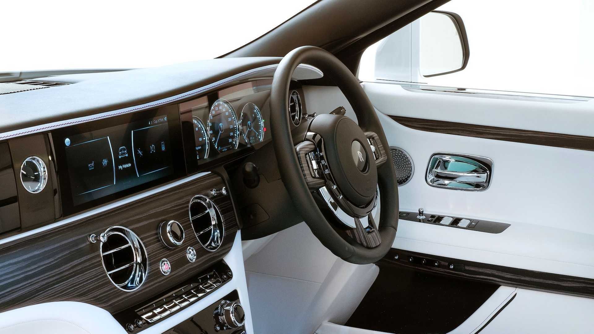 La cabina del Rolls-Royce Ghost, donde la tecnología se alía con el máximo confort.