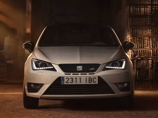SEAT Ibiza Cupra SEAT Ibiza Cupra