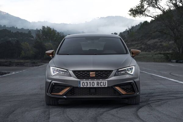 SEAT León Cupra R SEAT León Cupra R