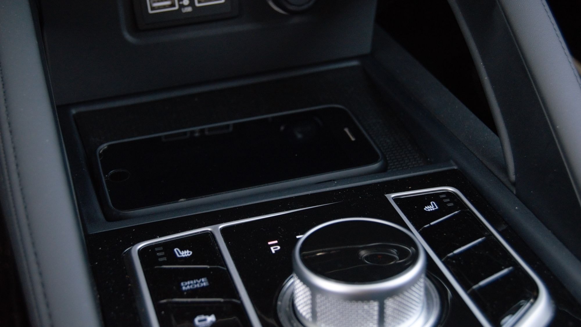 El Seres 3 en movimiento, iluminando el camino con su diseño.