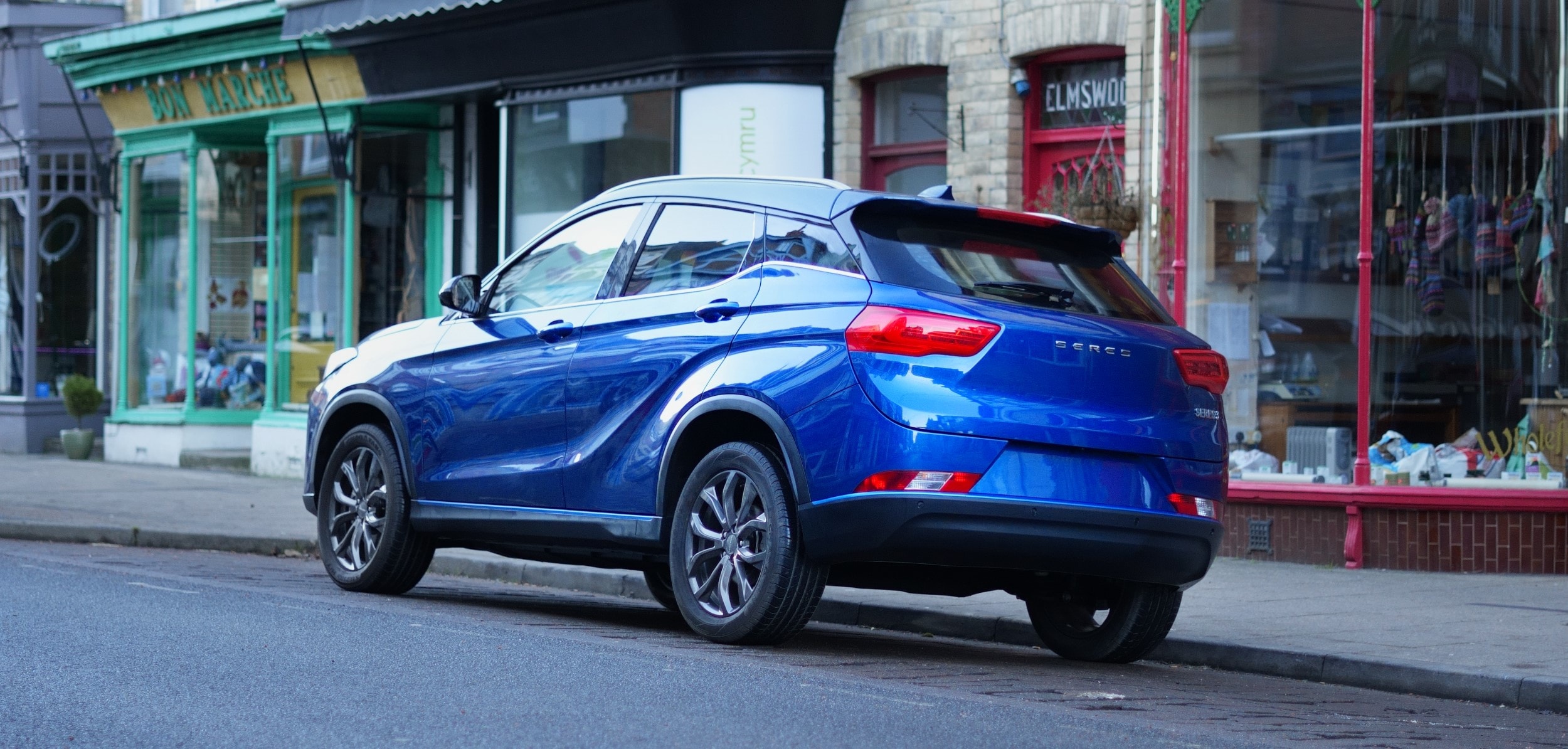 Perspectiva lateral del Seres 3, ideal para apreciar sus proporciones.