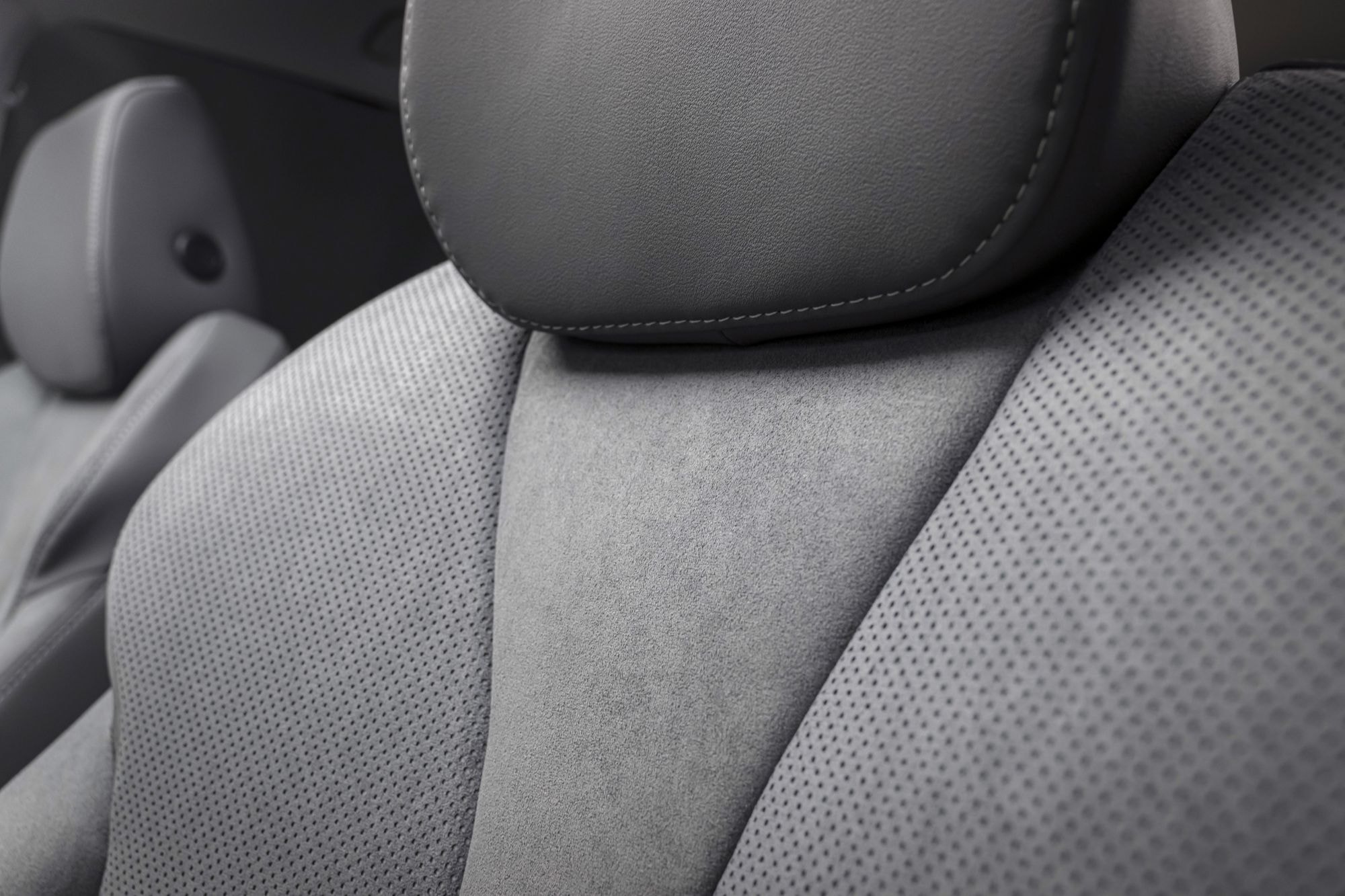 Espacio de almacenamiento en el maletero del Skoda Enyaq iV