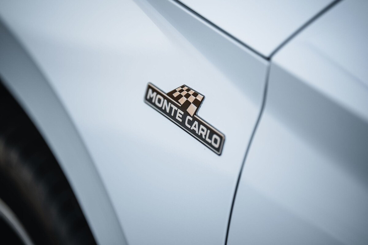 Detalle del óptico trasero que aporta modernidad al diseño. Detalle del óptico trasero que aporta modernidad al diseño.