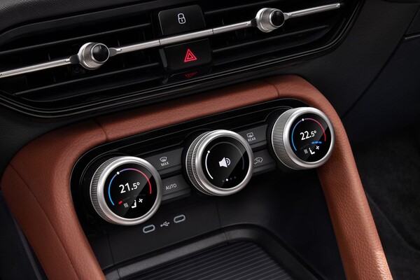 Control de clima del Skoda Kodiaq, ergonomía y tecnología al alcance. Control de clima del Skoda Kodiaq, ergonomía y tecnología al alcance.