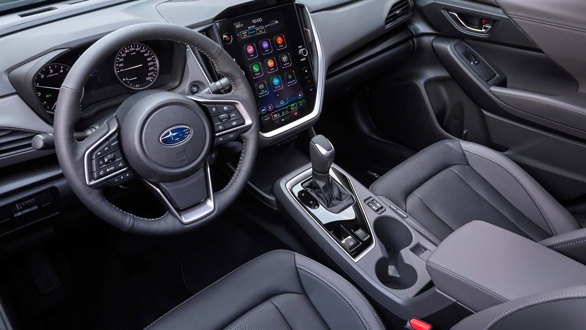 Vista moderna del interior del Subaru Crosstrek, destacando su consola central.