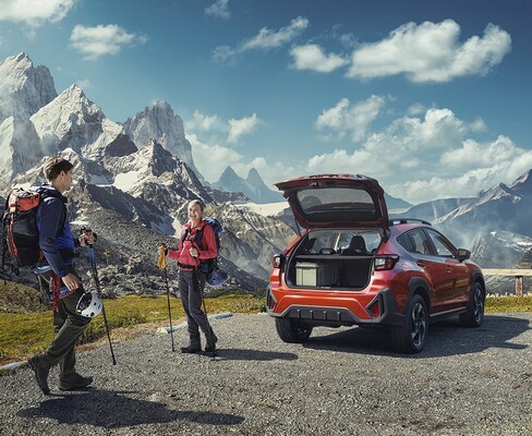 Frontal del Subaru Crosstrek con su distintivo diseño moderno. Frontal del Subaru Crosstrek con su distintivo diseño moderno.