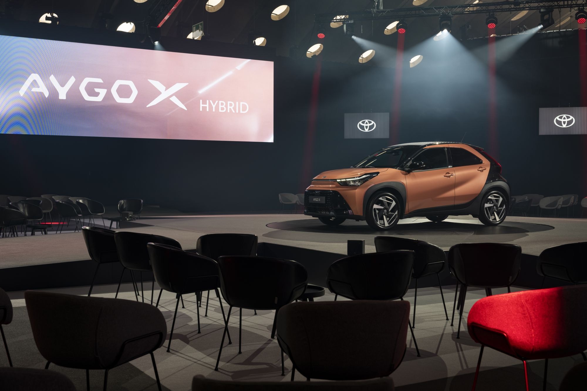 Toyota Aygo X híbrido