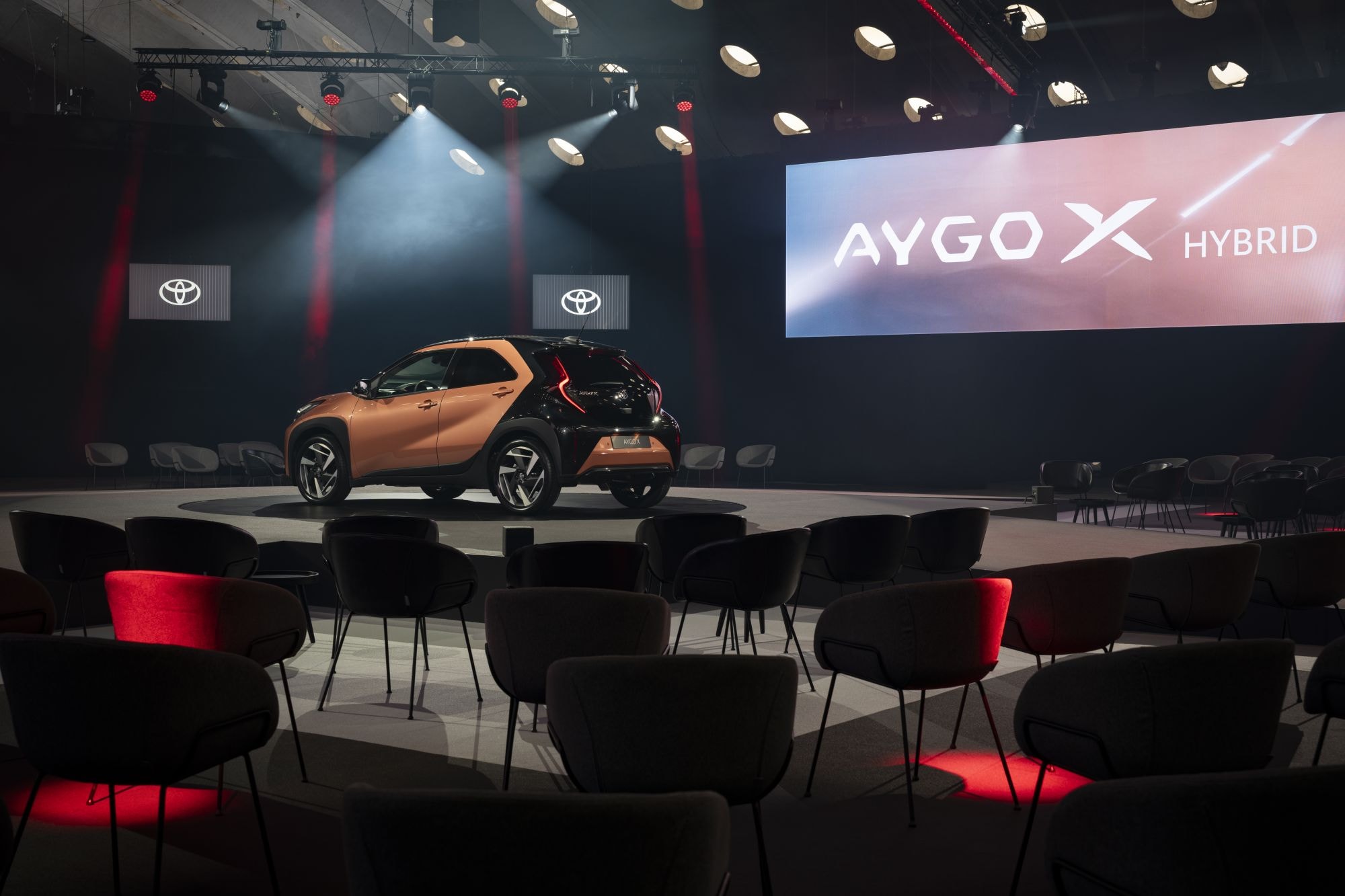 Toyota Aygo X híbrido