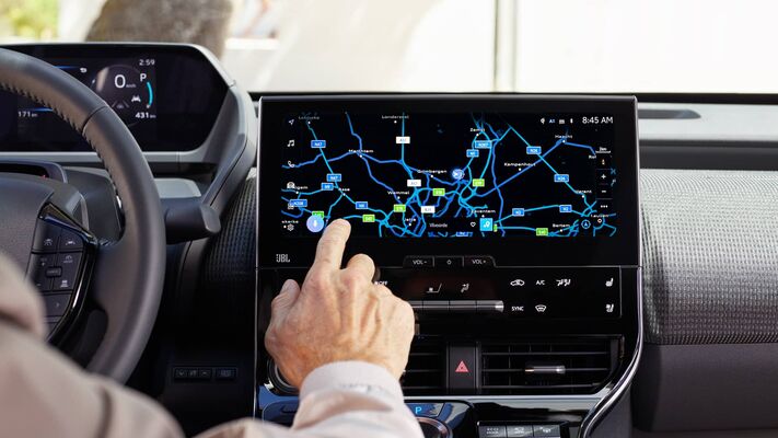 Sistema de navegación avanzado del bZ4X, claro ejemplo de su conectividad. Sistema de navegación avanzado del bZ4X, claro ejemplo de su conectividad.