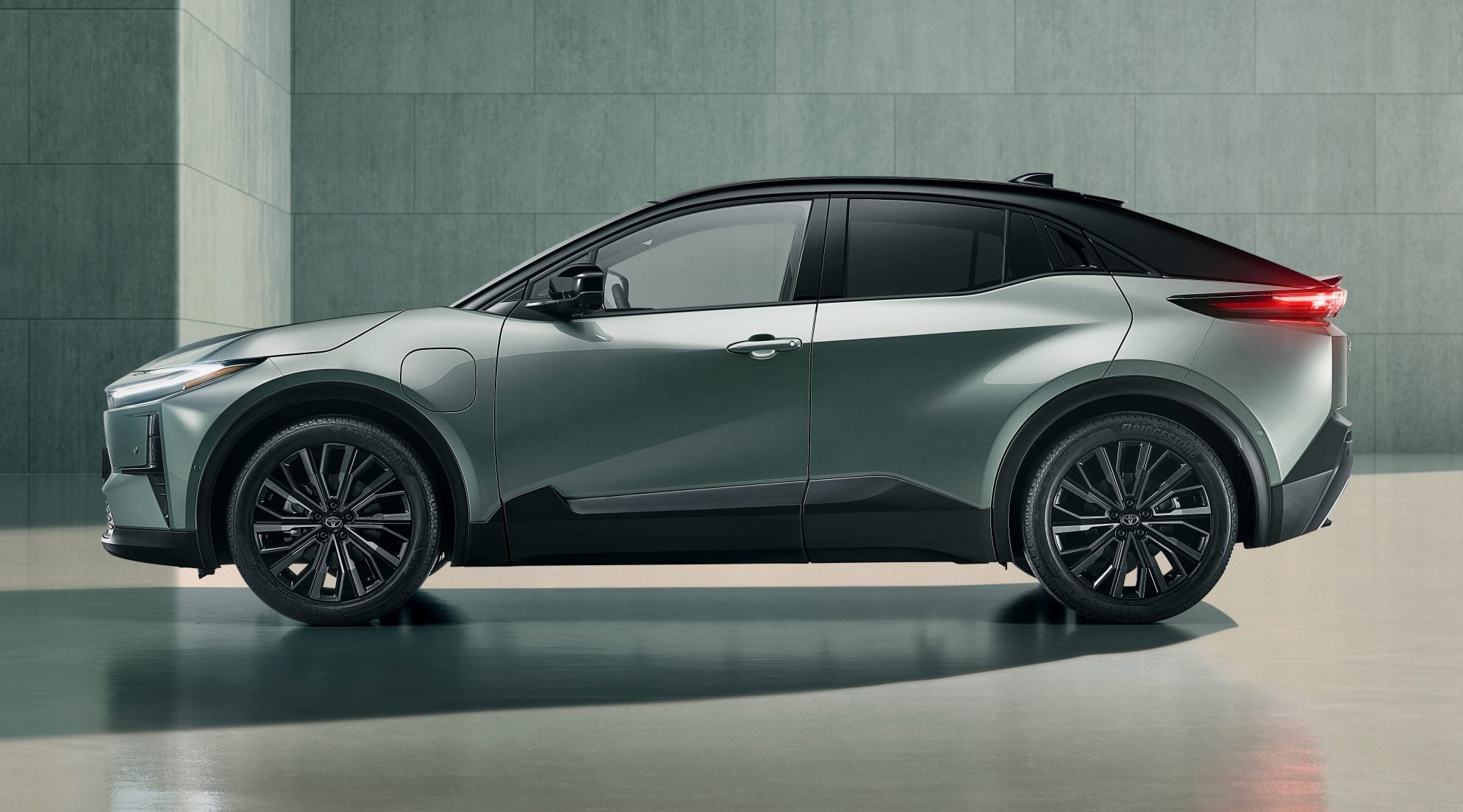 Toyota C-HR+ eléctrico