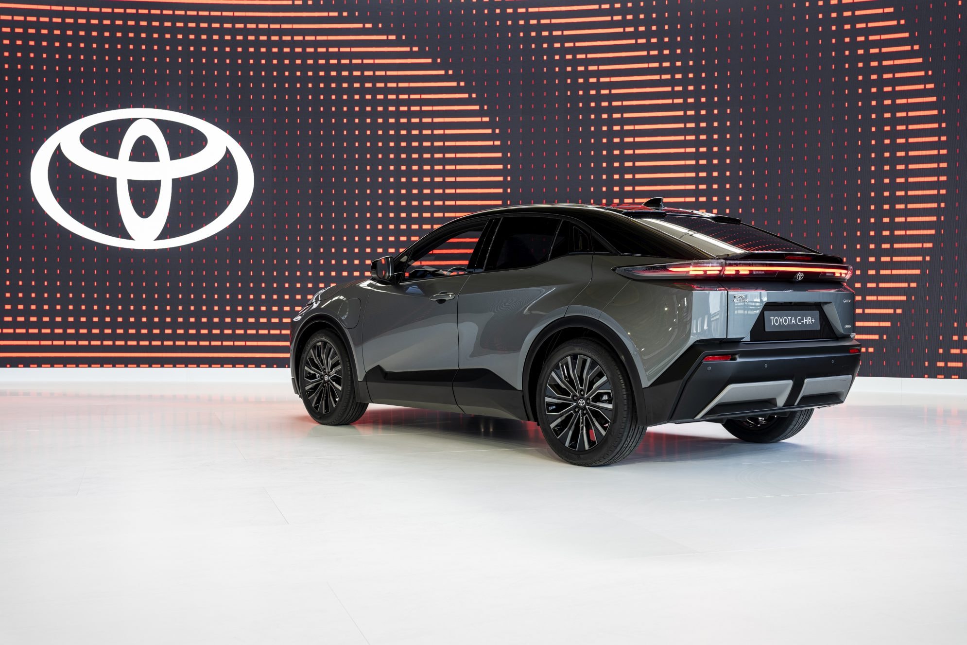 Toyota C-HR+ eléctrico