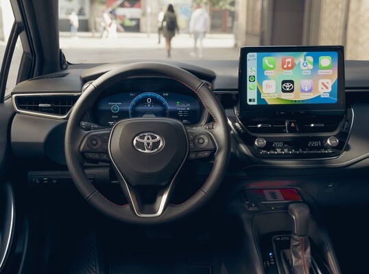 Diseño trasero del Toyota Corolla Híbrido, elegante y aerodinámico. Diseño trasero del Toyota Corolla Híbrido, elegante y aerodinámico.