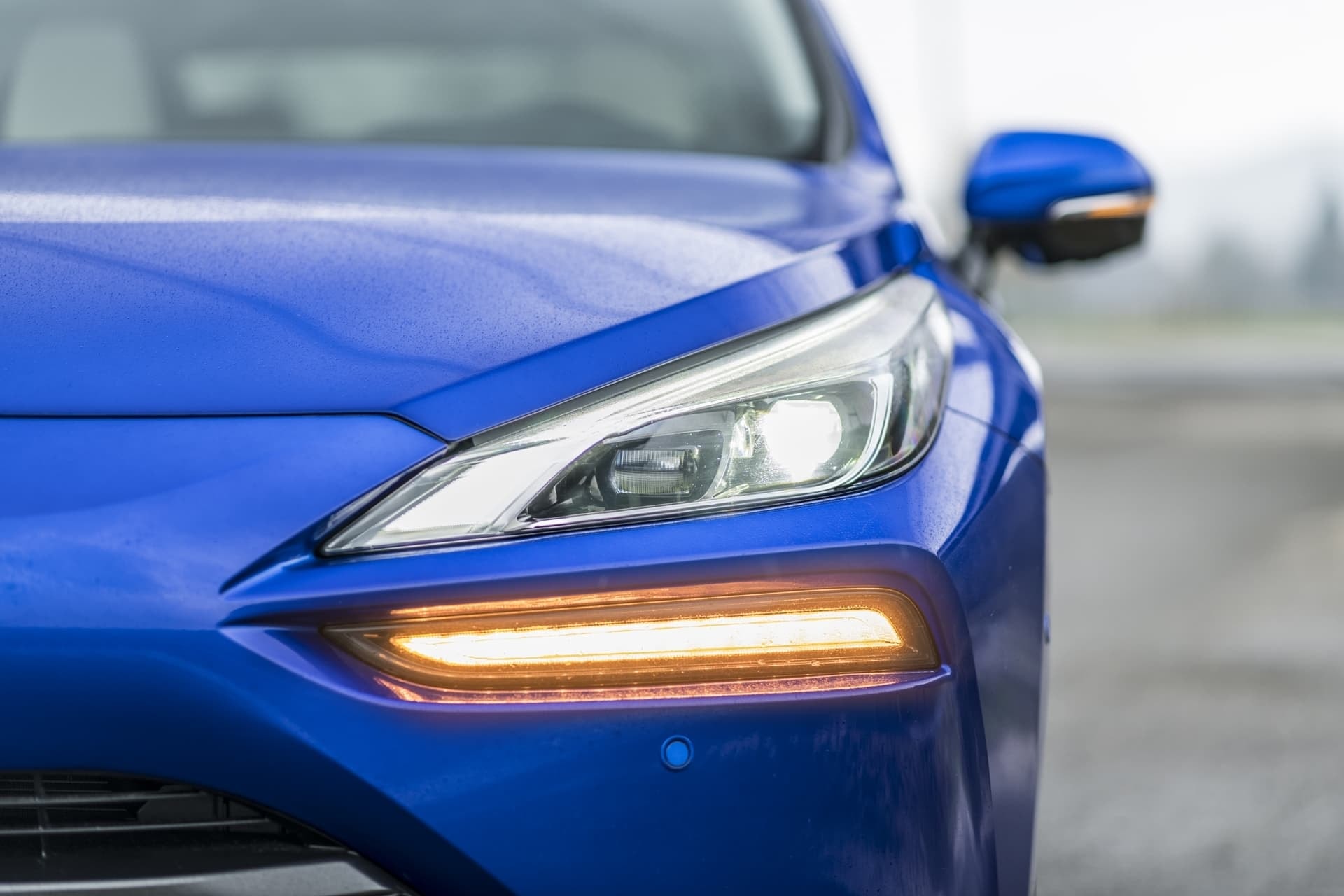 Diseño trasero con luz LED del Toyota Mirai