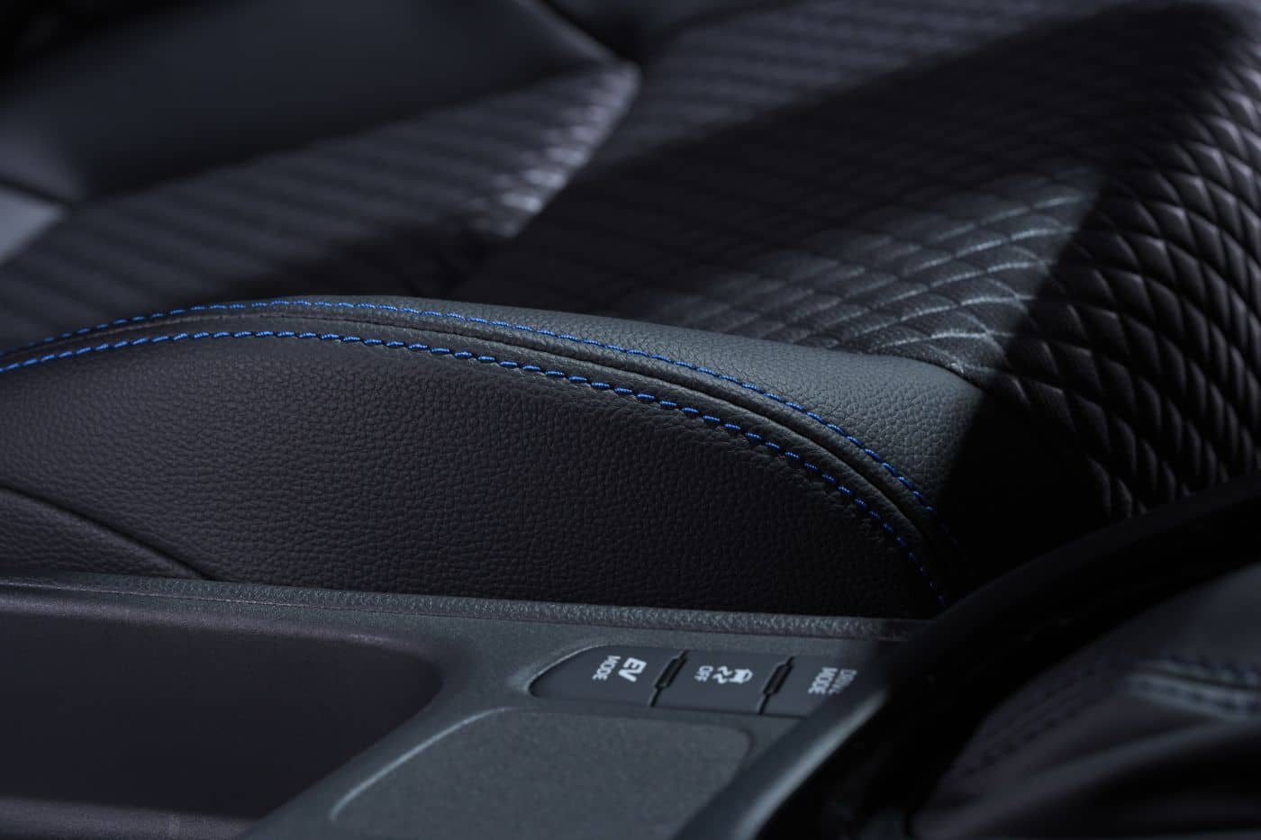 Detalle de la textura y acabado de los asientos del Toyota Yaris.