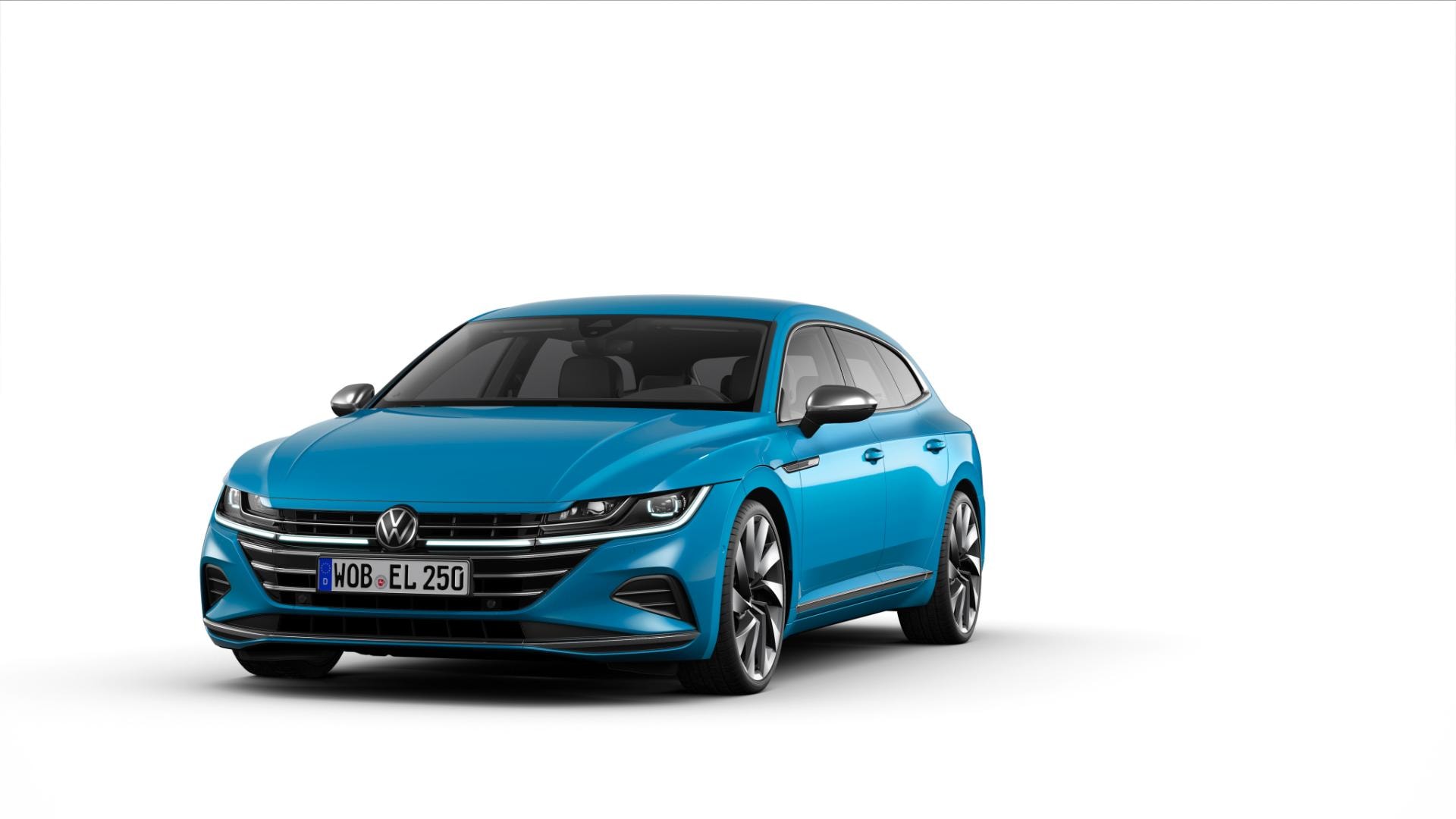 El Arteon visto de frente, resaltando su parrilla integrada y faros expresivos.