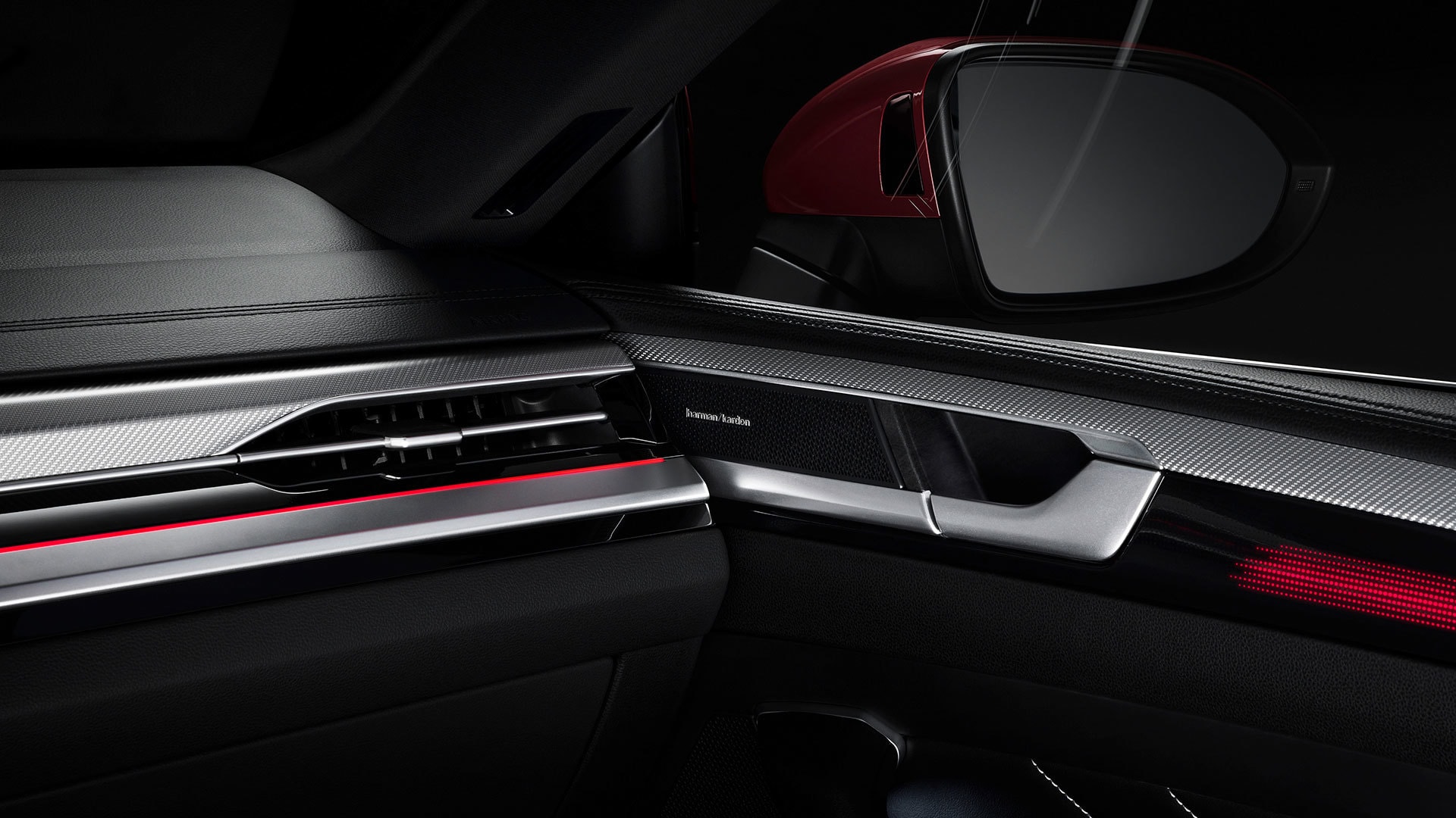 Panel de puerta con acabados refinados y diseño orientado al confort.