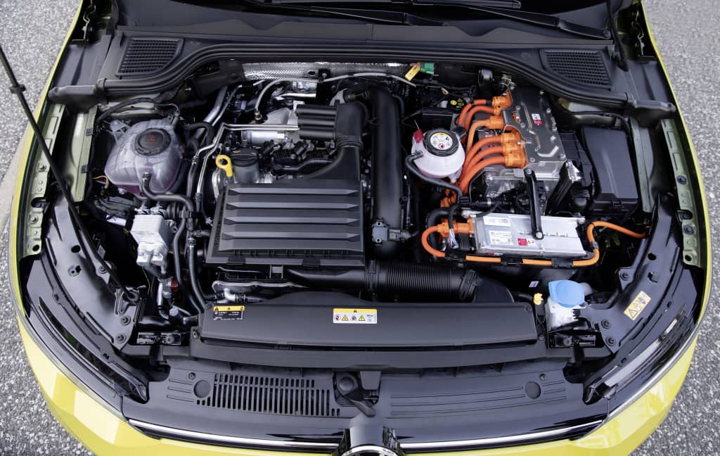 Motor híbrido enchufable del Volkswagen Golf GTE.