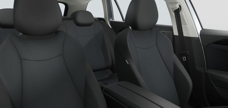 Asientos traseros del Passat Variant, destacando su confort y espacio. Asientos traseros del Passat Variant, destacando su confort y espacio.