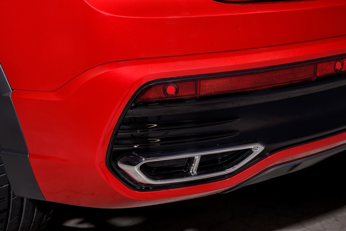 Detalle del escape y diseño trasero del Volkswagen Taigo Detalle del escape y diseño trasero del Volkswagen Taigo