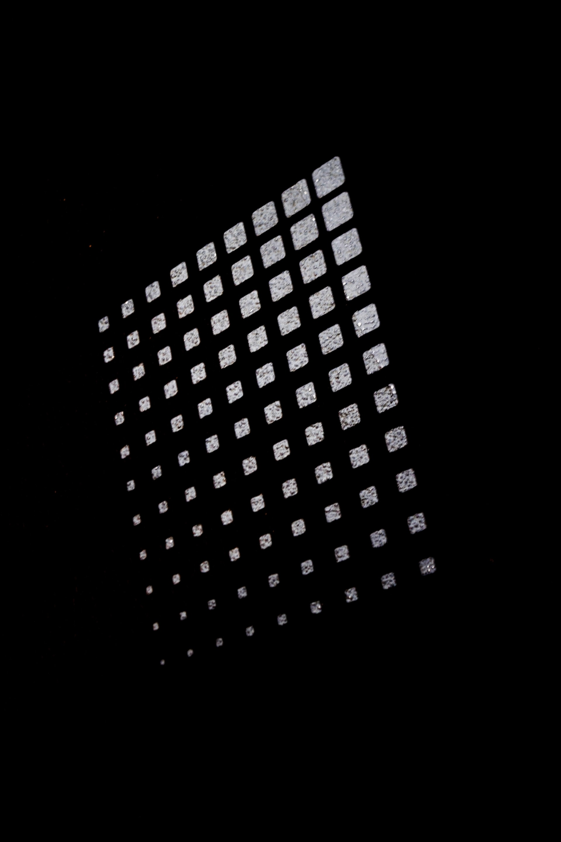 Patrón abstracto de cuadrícula, no relacionado con Volkswagen Taigo.