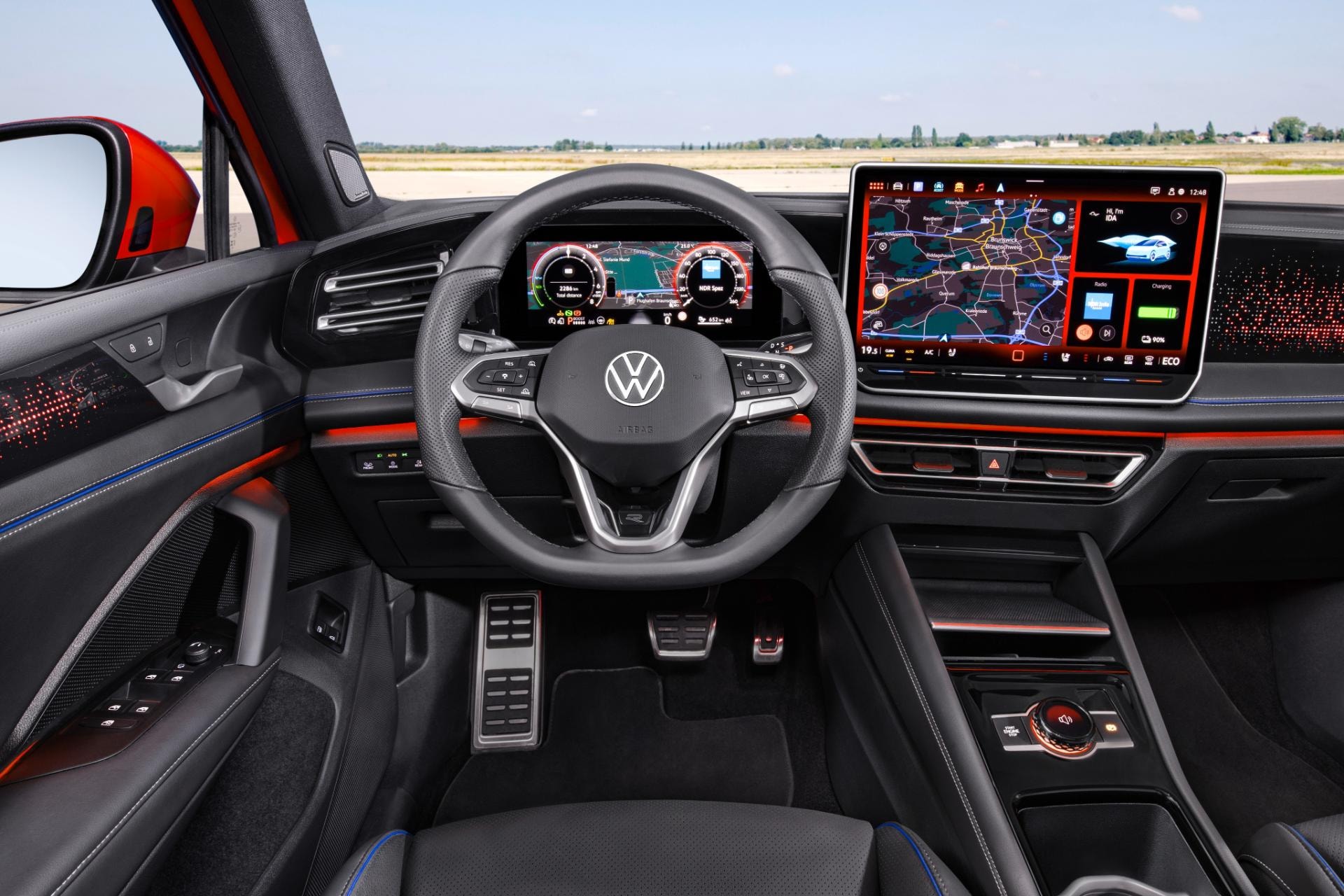 Vista del volante y la instrumentación digital del Tiguan.
