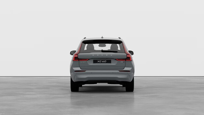 Perfil del Volvo XC60, muestra líneas fluidas y un diseño moderno. Perfil del Volvo XC60, muestra líneas fluidas y un diseño moderno.