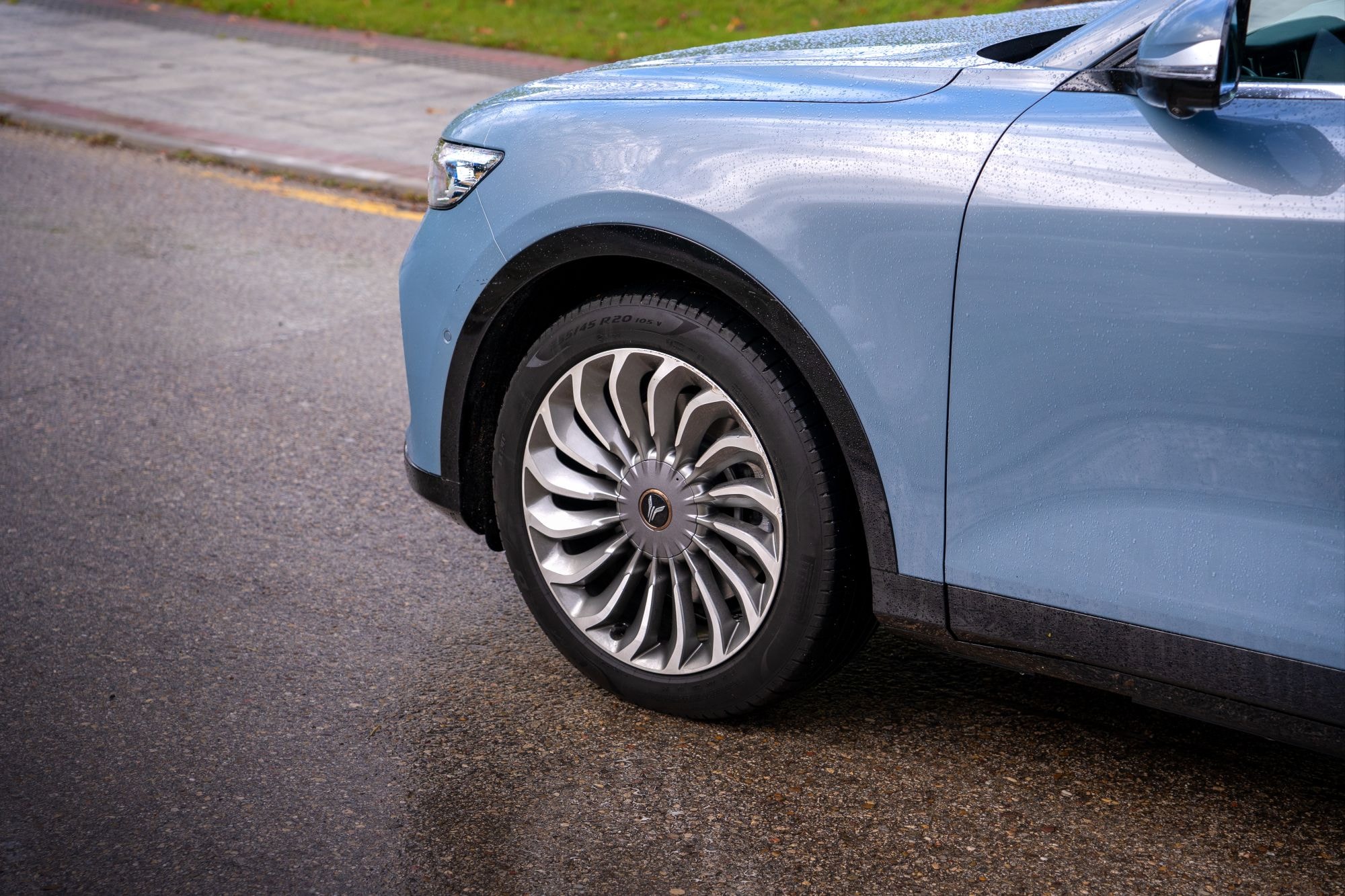 Maletero del VOYAH Free, amplio y versátil para cualquier viaje.